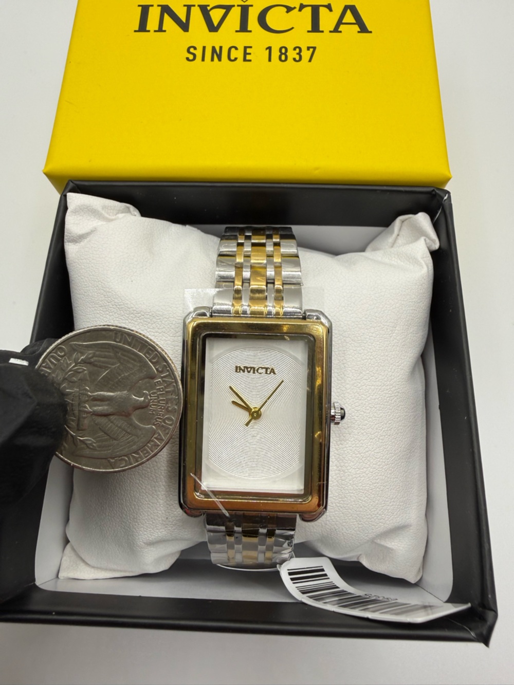 Invicta Wildflower Princess Women’s Watch Rectangular Watch 26mm (69325) - Picture 4 of 12